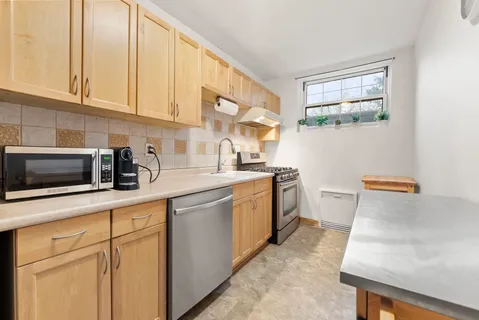 $230,000 | 8450 Boulevard East, Unit 1H, North Bergen, NJ 07047