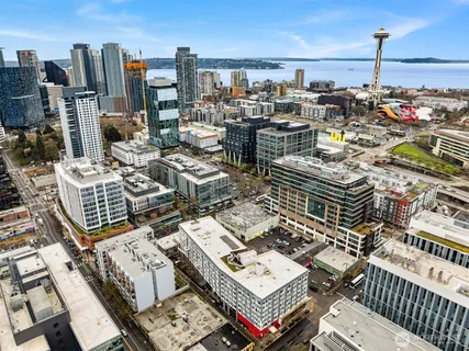 a picture of city view