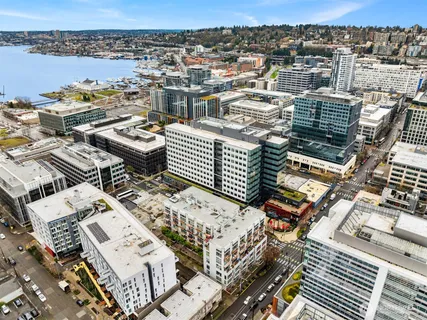 $525,000 | 401 9th Avenue North, Unit 102, Seattle, WA 98109