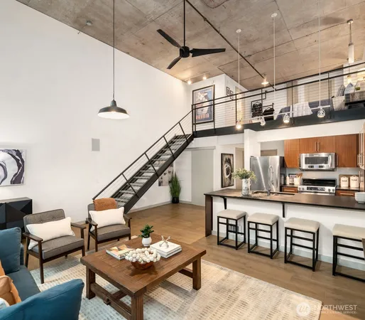 $525,000 | 401 9th Avenue North, Unit 102, Seattle, WA 98109