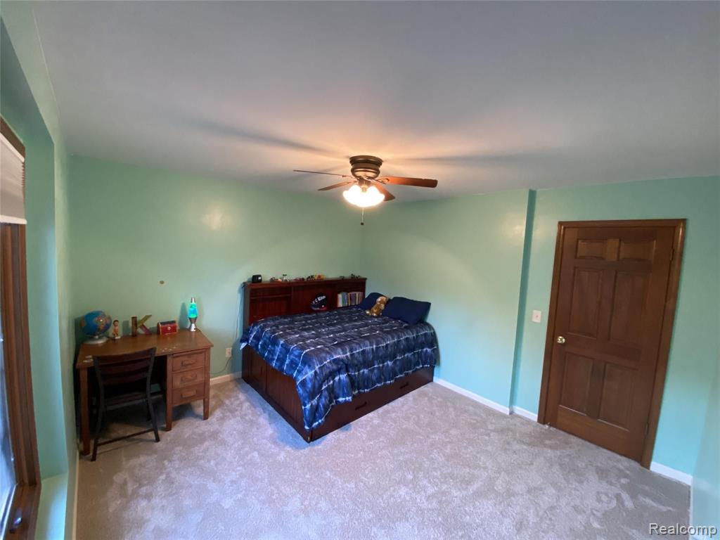 2462 Evergreen Court Rochester Hills, MI 48309 - Photo 16 of 28