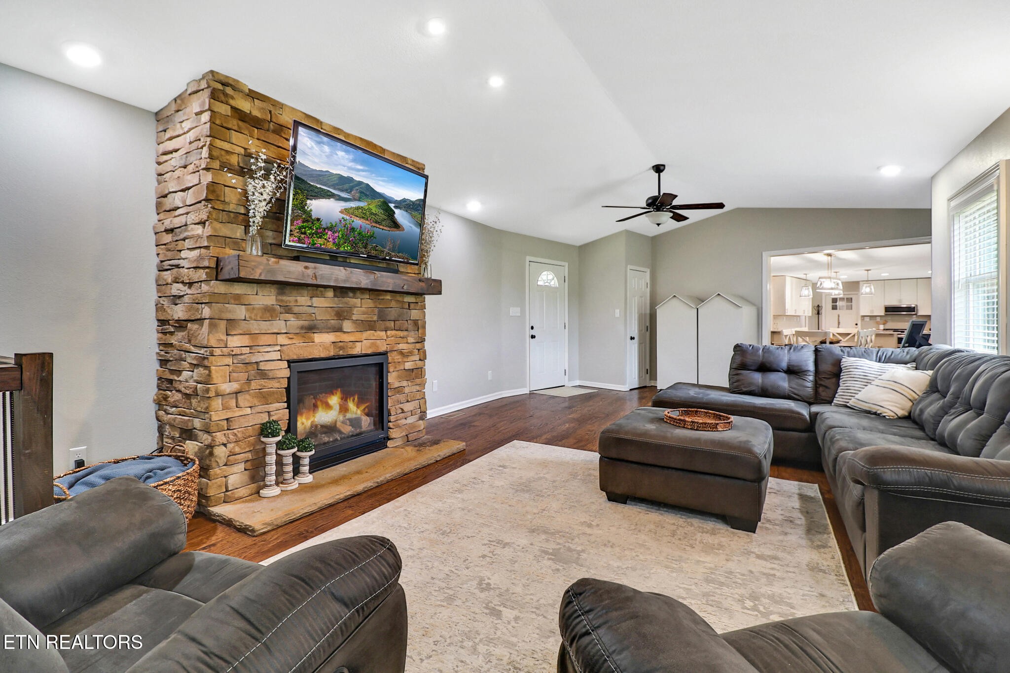 2014 Doubletop Road Jamestown, TN 38556 - Photo 36 of 59