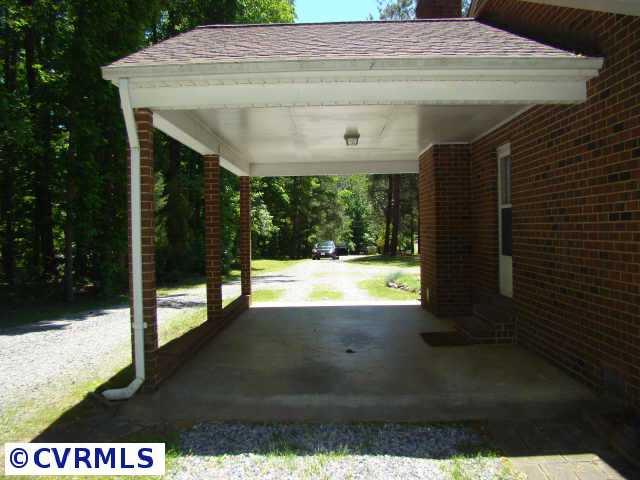18210 West County Line Road Midlothian, VA 23112 - Photo 7 of 10 Other - FOYER