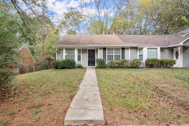 $1,850 | 326 Farm Pl Court Northeast, Woodstock, GA 30188