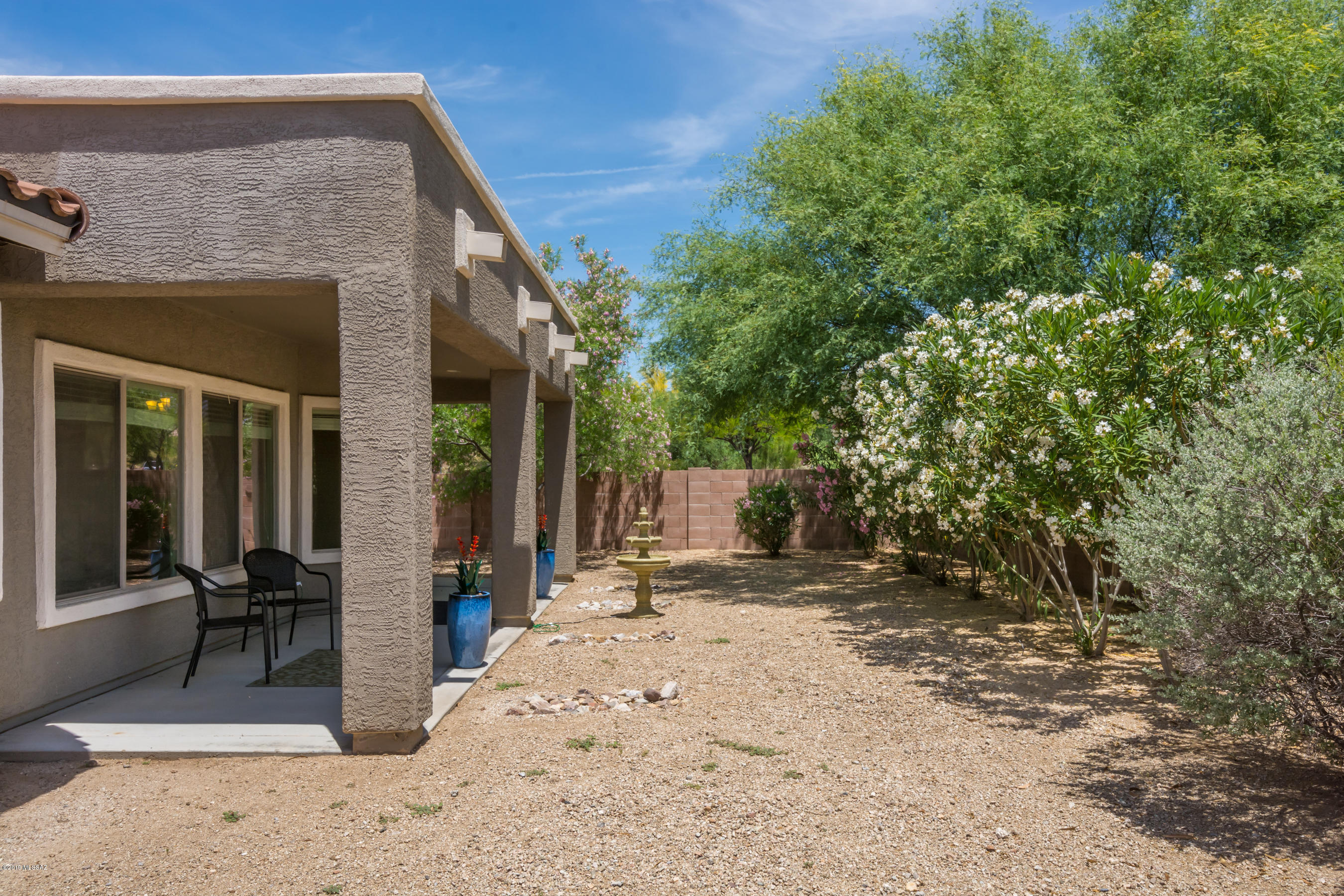 11784 North Peaceful Night Road Tucson, AZ 85737 - Photo 32 of 44