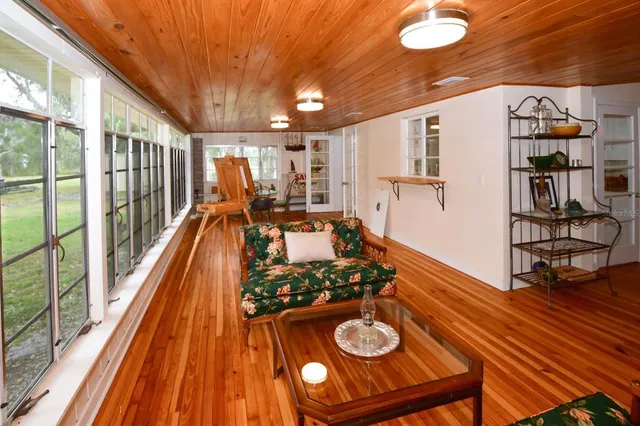 $795,000 | 160 Bayshore Drive, Terra Ceia, FL 34250