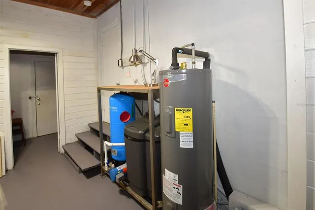 $795,000 | 160 Bayshore Drive, Terra Ceia, FL 34250