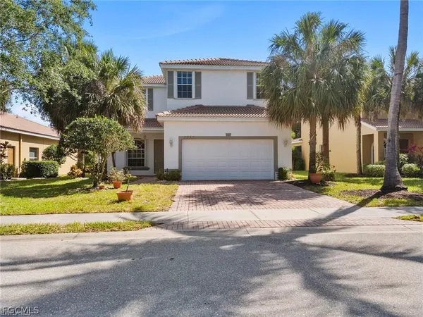 $2,600 | 2557 Keystone Lake Drive, Cape Coral, FL 33909