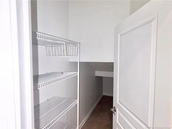 $440,000 | 12804 Salomon Cove Drive, Windermere, FL 34786