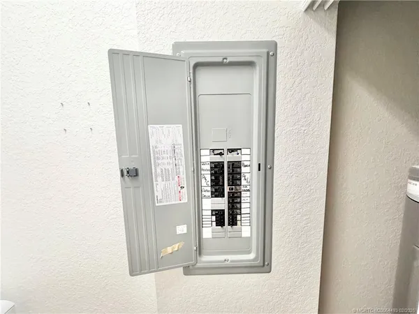 $440,000 | 12804 Salomon Cove Drive, Windermere, FL 34786