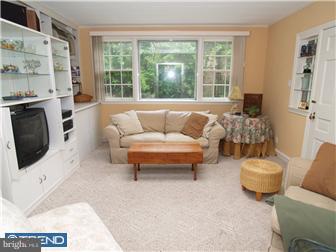43 Henley Road Wynnewood, PA 19096 - Photo 4 of 12 Living Room