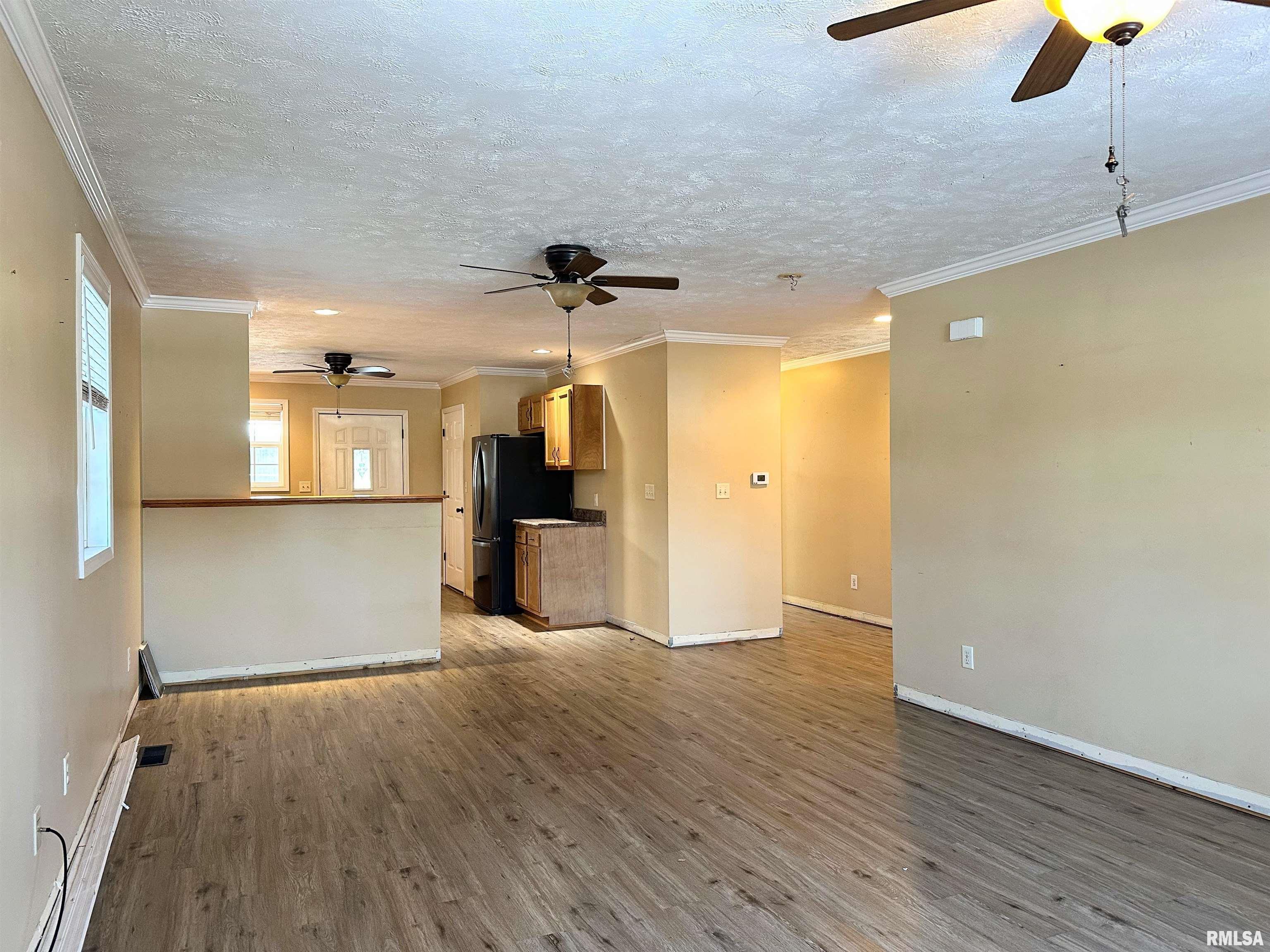 511 West Rigdon Street Carbondale, IL 62901 - Photo 5 of 42 Gallery Image 5