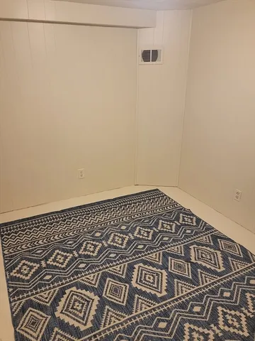 a view of a black and white wall