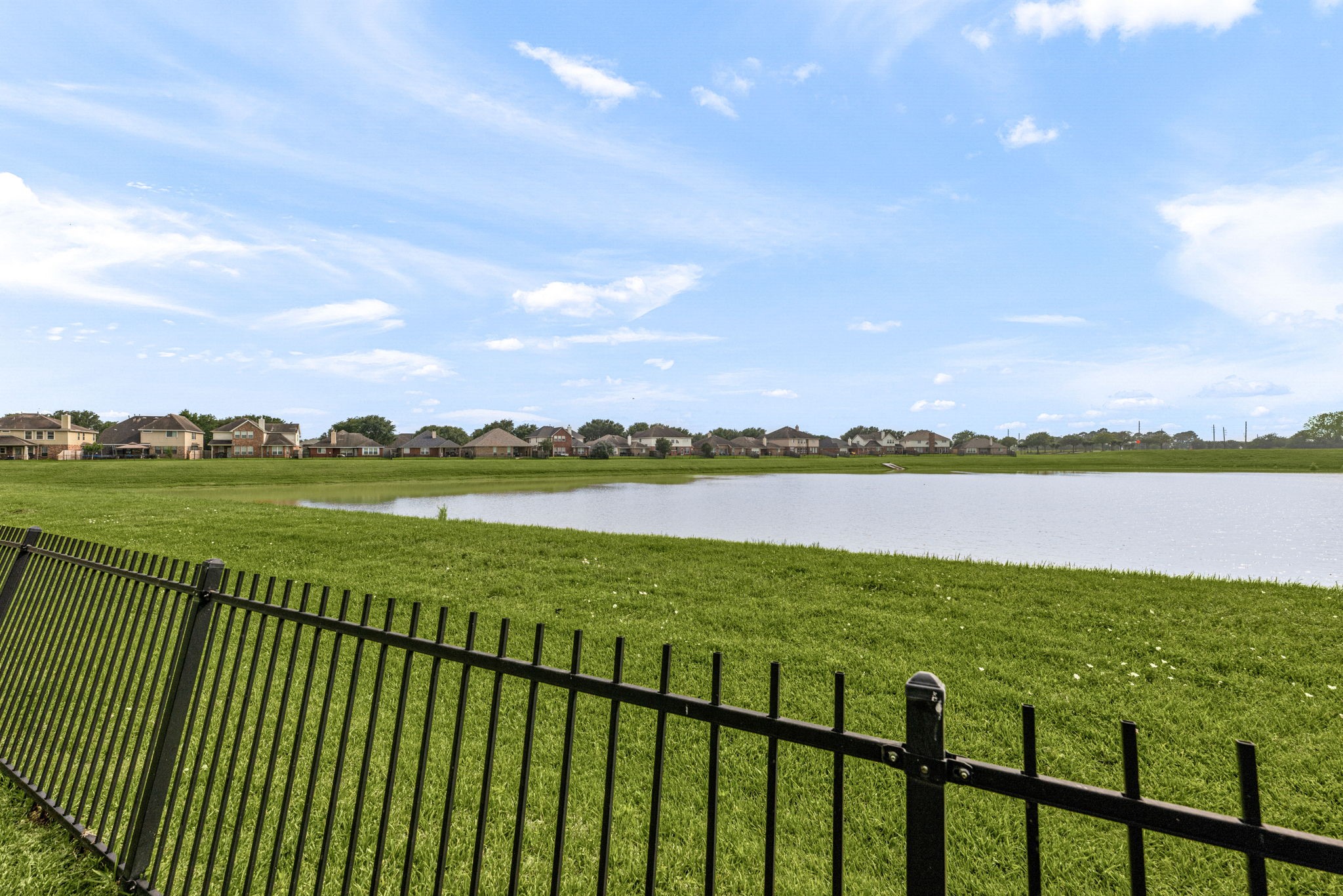 2303 Crescent Water Rosenberg, TX 77471 - Photo 30 of 31