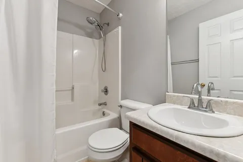 $319,900 | 3124 Weatherstone Cove West, Antioch, TN 37013