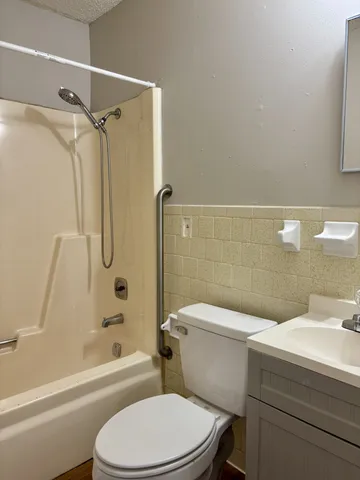 $725 | 101 Highland Drive, Unit A, Tullahoma, TN 37388