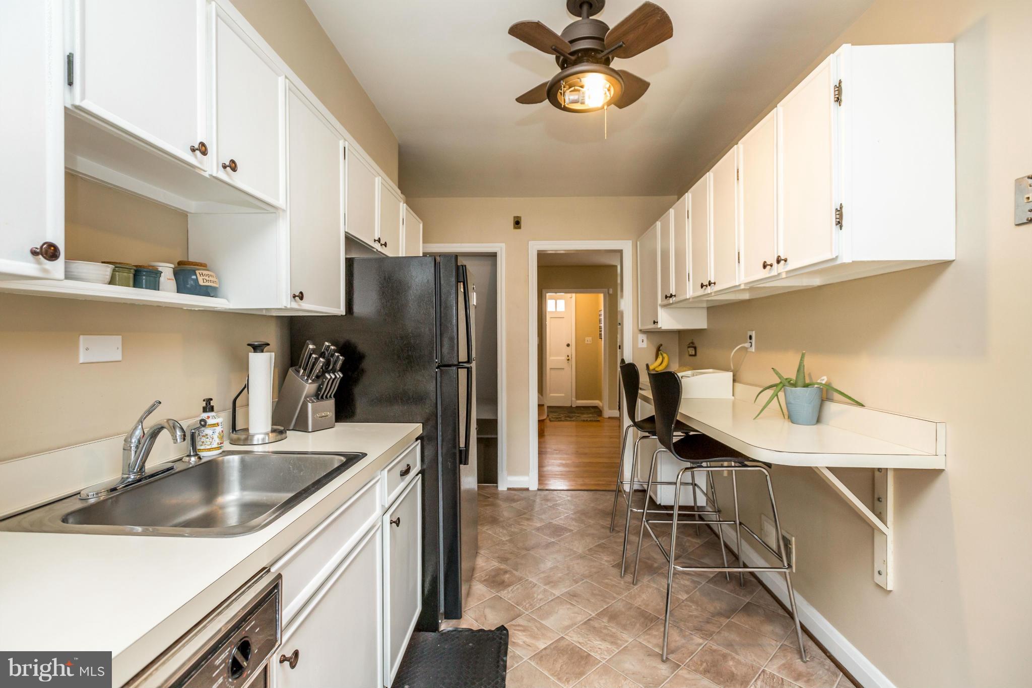 216 Gaywood Road Baltimore, MD 21212 - Photo 9 of 30 Kitchen