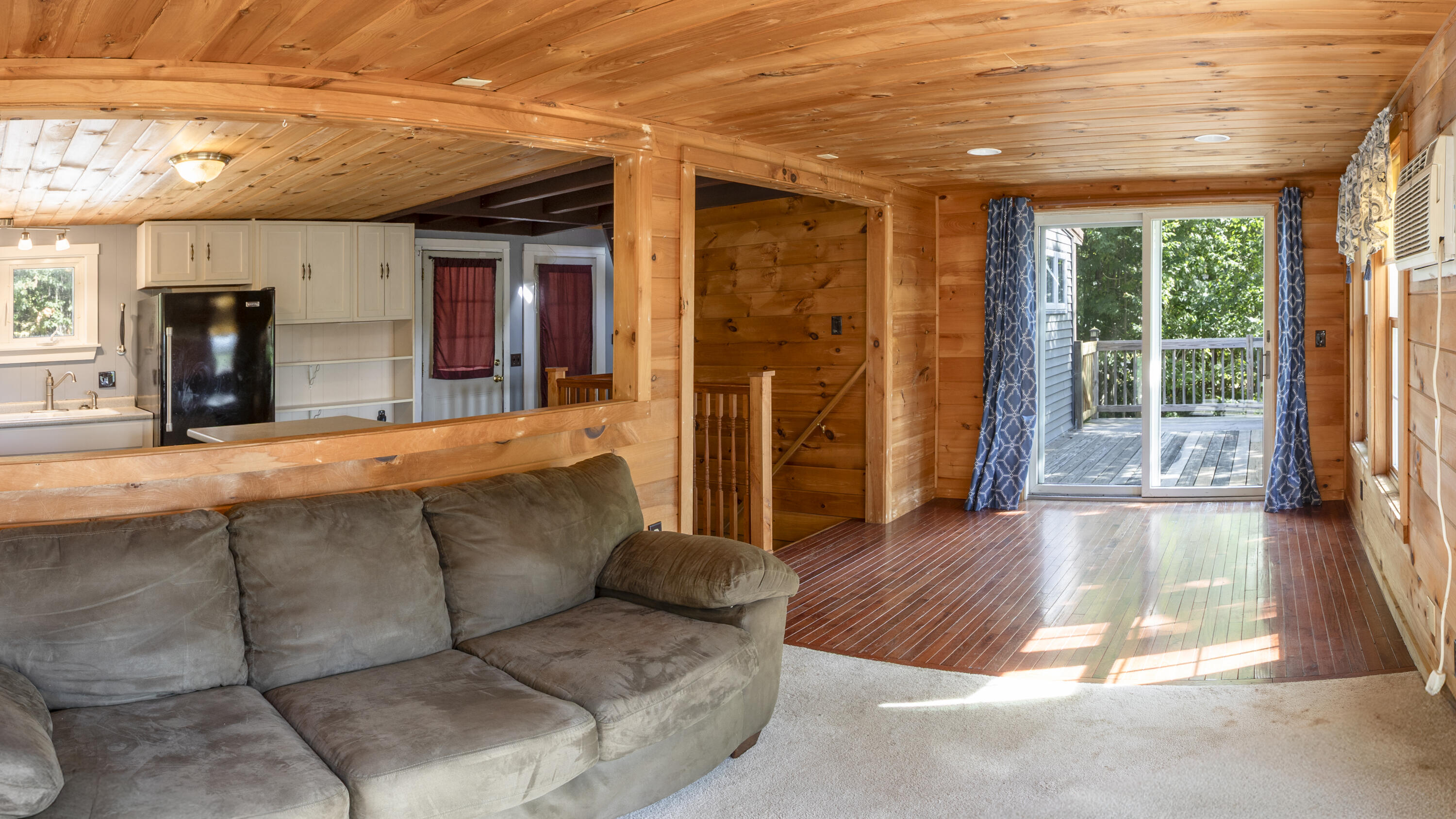 82 Tuell Town Road West Paris, ME 04289 - Photo 5 of 33 Interior-4 (2)