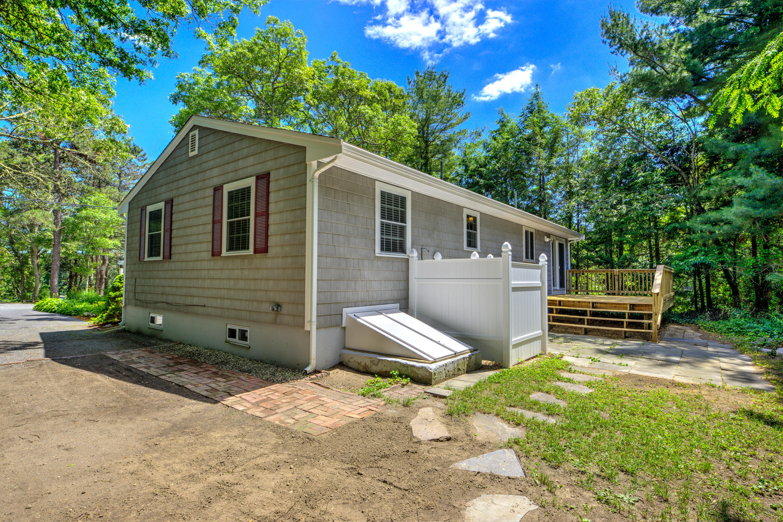 51 Quaker Run Road Mashpee, MA 02649 - Photo 23 of 25 untitled-41