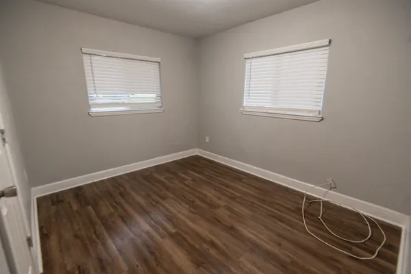 $1,225 | 3196 North Ridge Road, Tallahassee, FL 32305