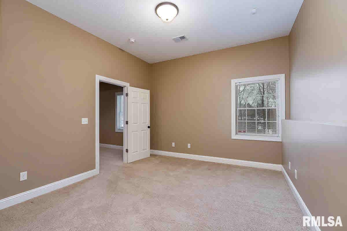 6859 Little Cabin Road Bettendorf, IA 52722 - Photo 23 of 24 Gallery Image 23