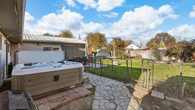 a view of outdoor space with garden view