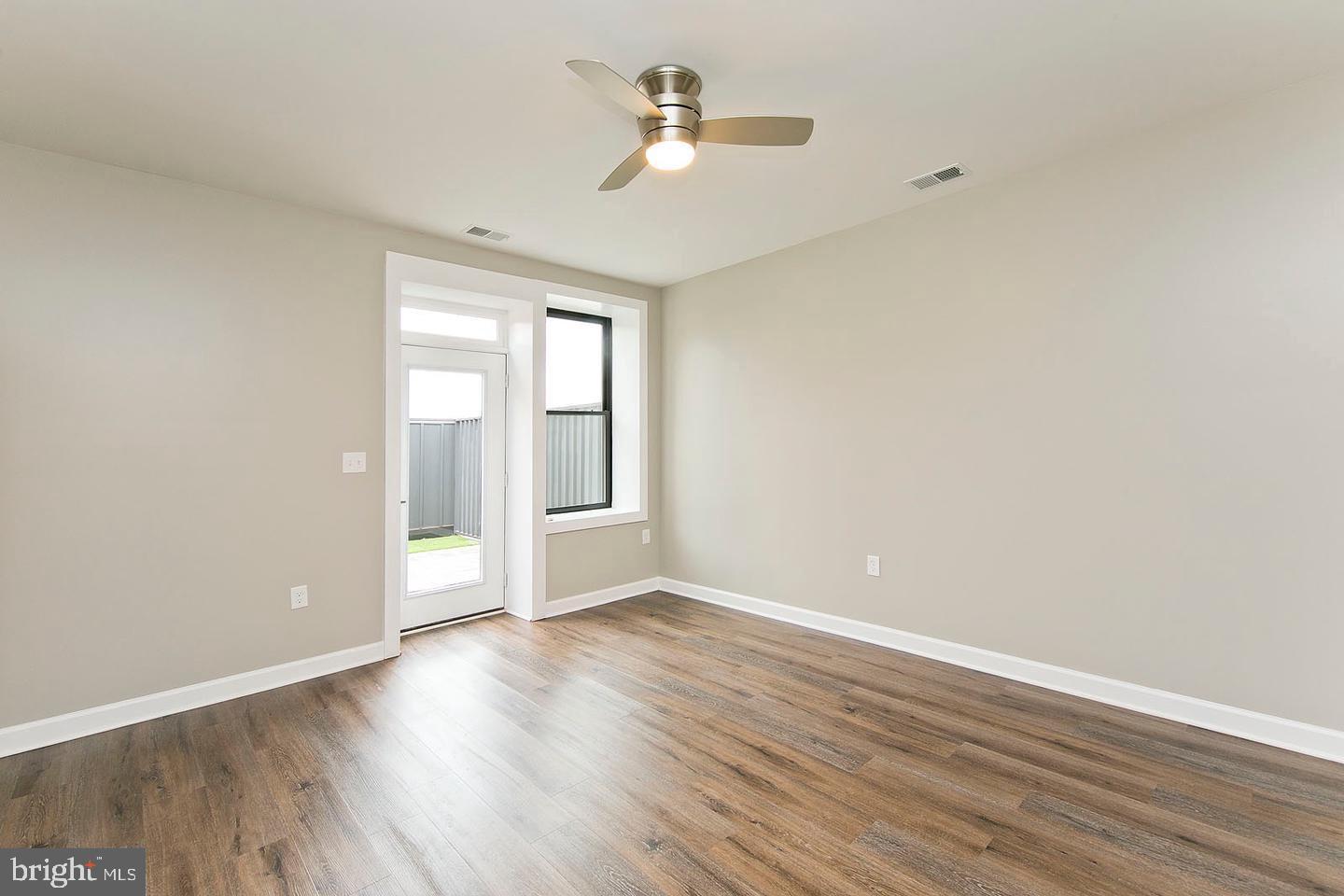 160 North Loudoun Street, Unit 301 Winchester, VA 22601 - Photo 13 of 23