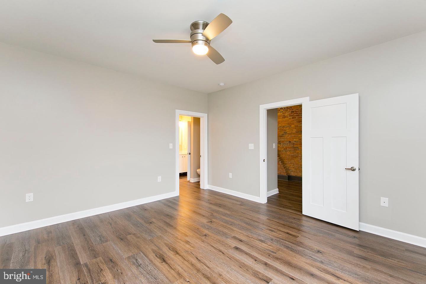 160 North Loudoun Street, Unit 301 Winchester, VA 22601 - Photo 15 of 23