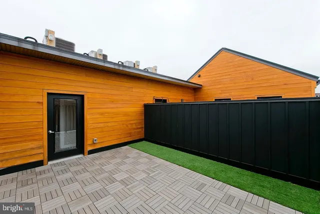 $2,200 | 160 North Loudoun Street, Unit 301, Winchester, VA 22601