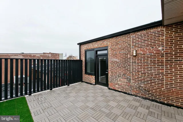 $2,200 | 160 North Loudoun Street, Unit 301, Winchester, VA 22601