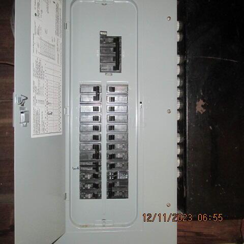 189 North Nelson Road Columbus, OH 43219 - Photo 27 of 80 LL Electric Panel