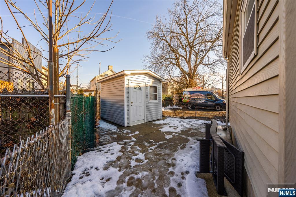 44-46 Richards Street Newark, NJ 07105 - Photo 15 of 18