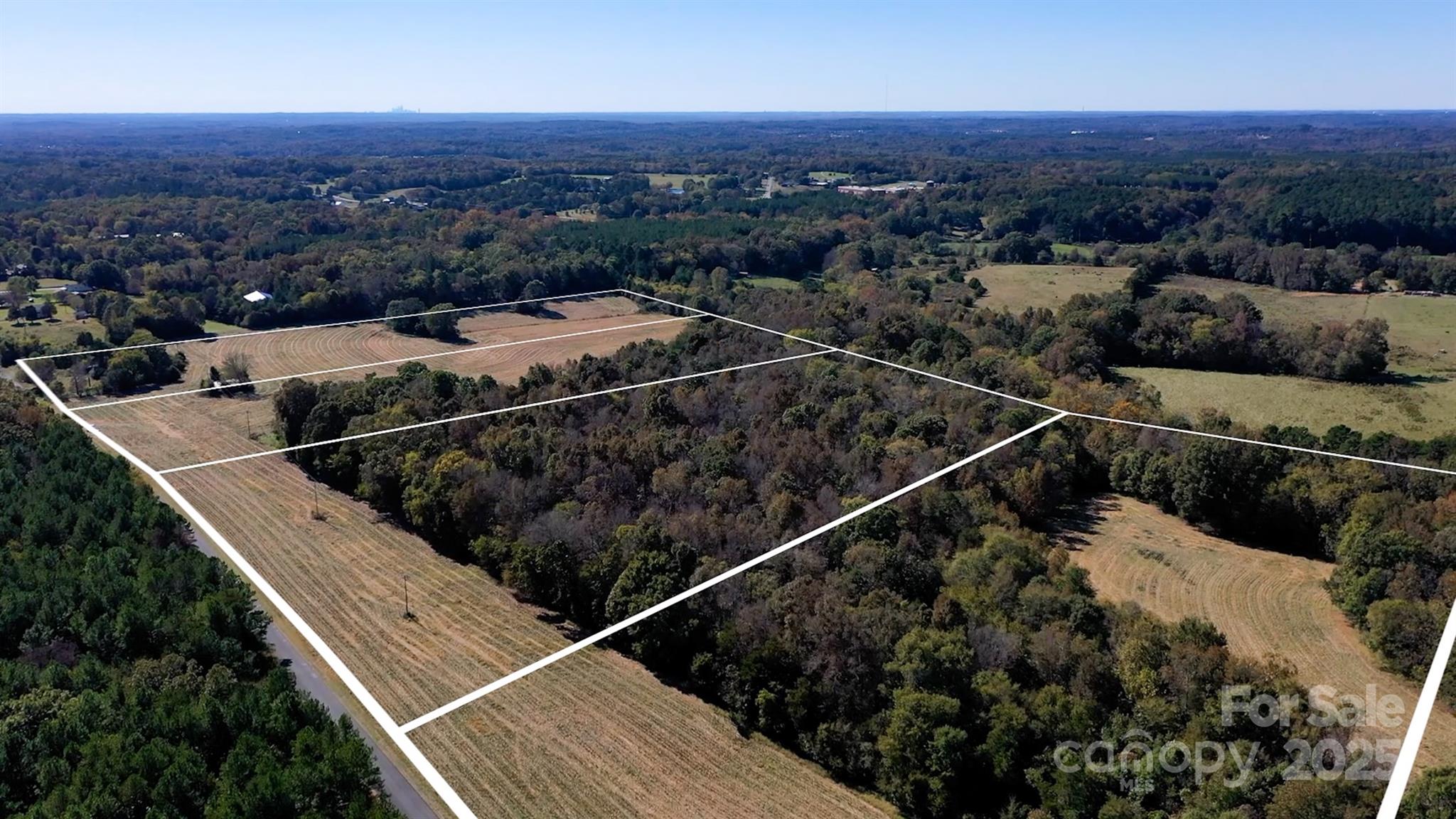 4182 Heathcliff Road Concord, NC 28025 - Photo 2 of 15 Gallery Image 2