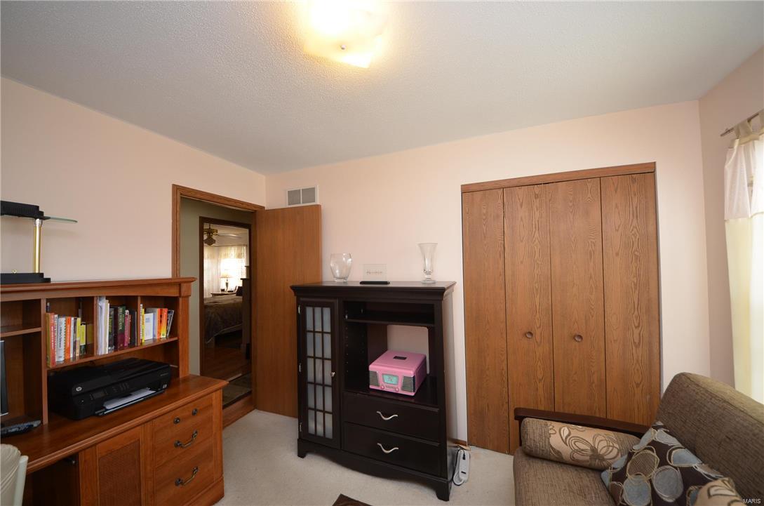 862 Misty Valley Road O'Fallon, IL 62269 - Photo 15 of 30 Gallery Image 15