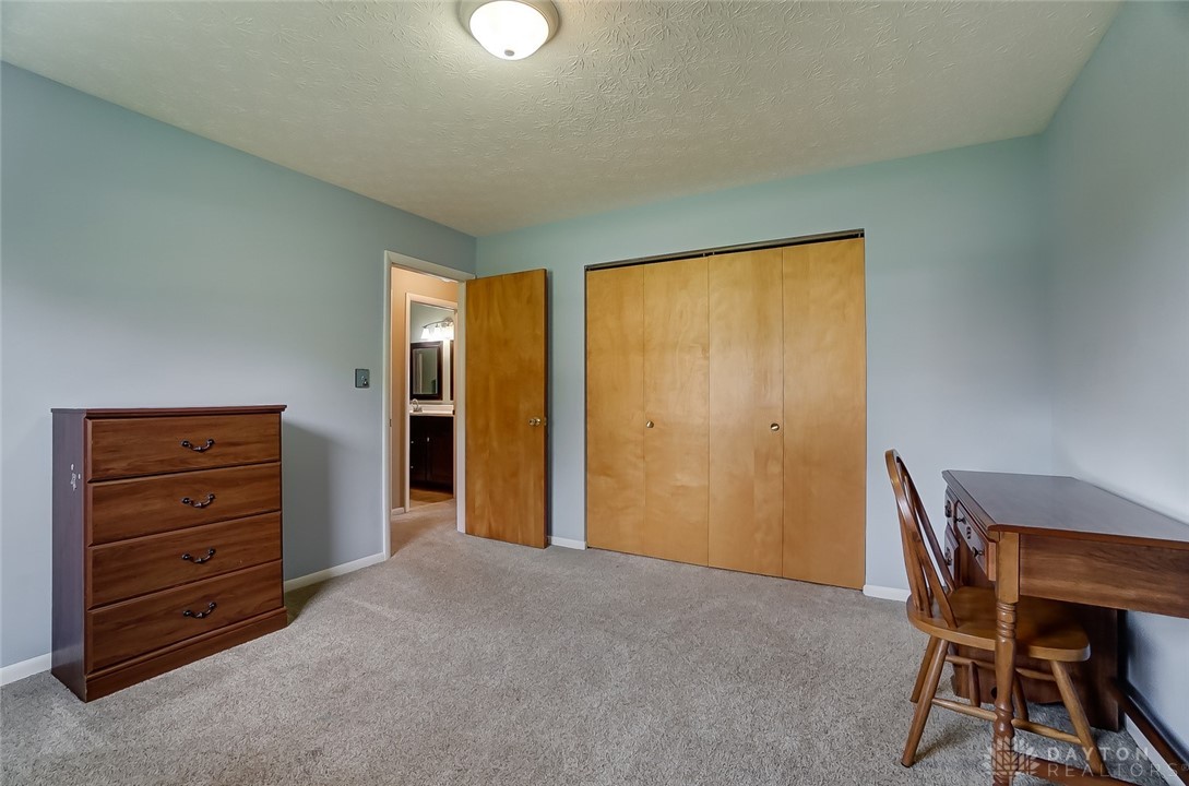 3001 Old Springfield Road Springfield, OH 45502 - Photo 18 of 68