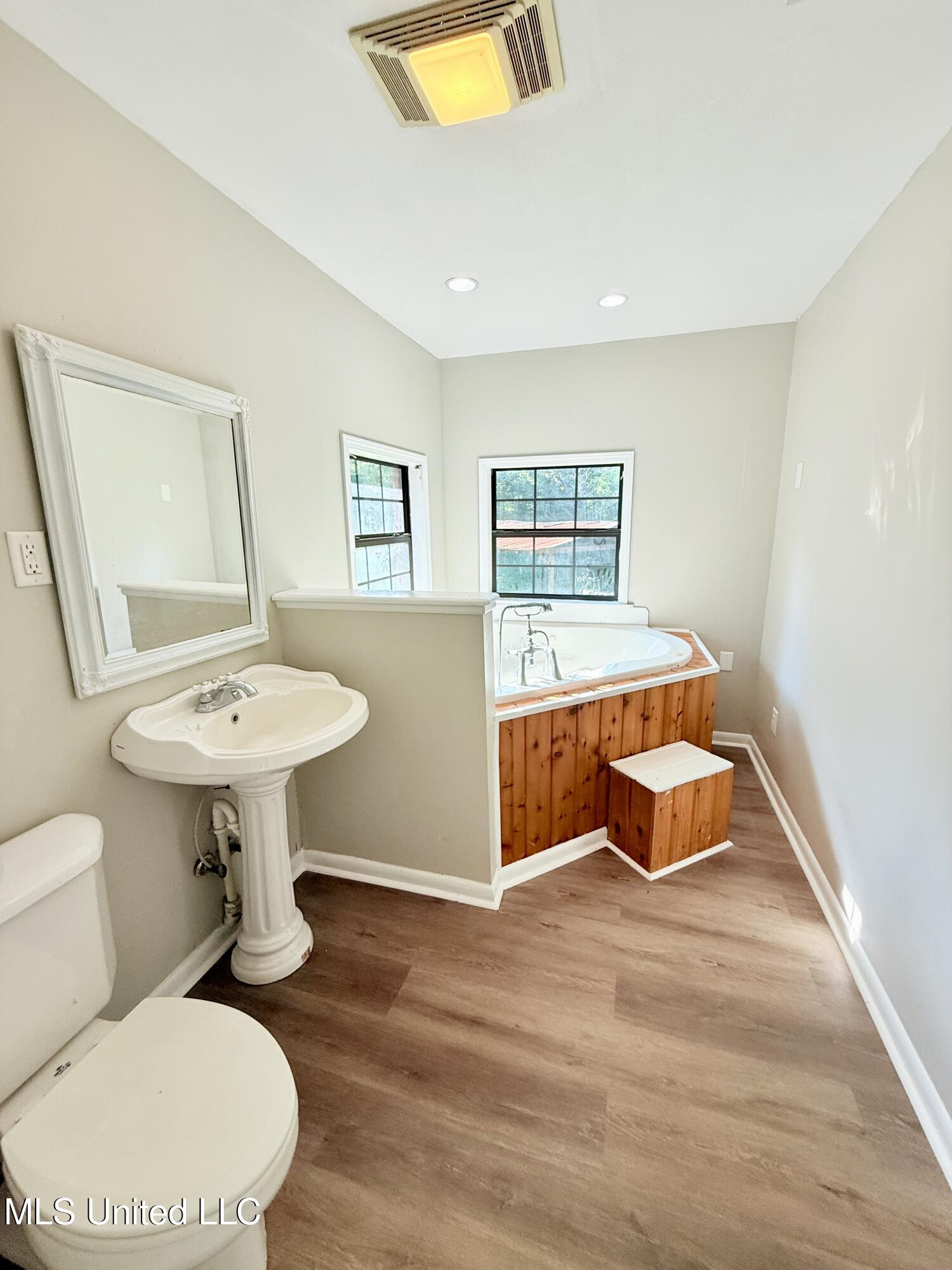 270 Pebblecreek Road Grenada, MS 38901 - Photo 13 of 34 IMG_8468