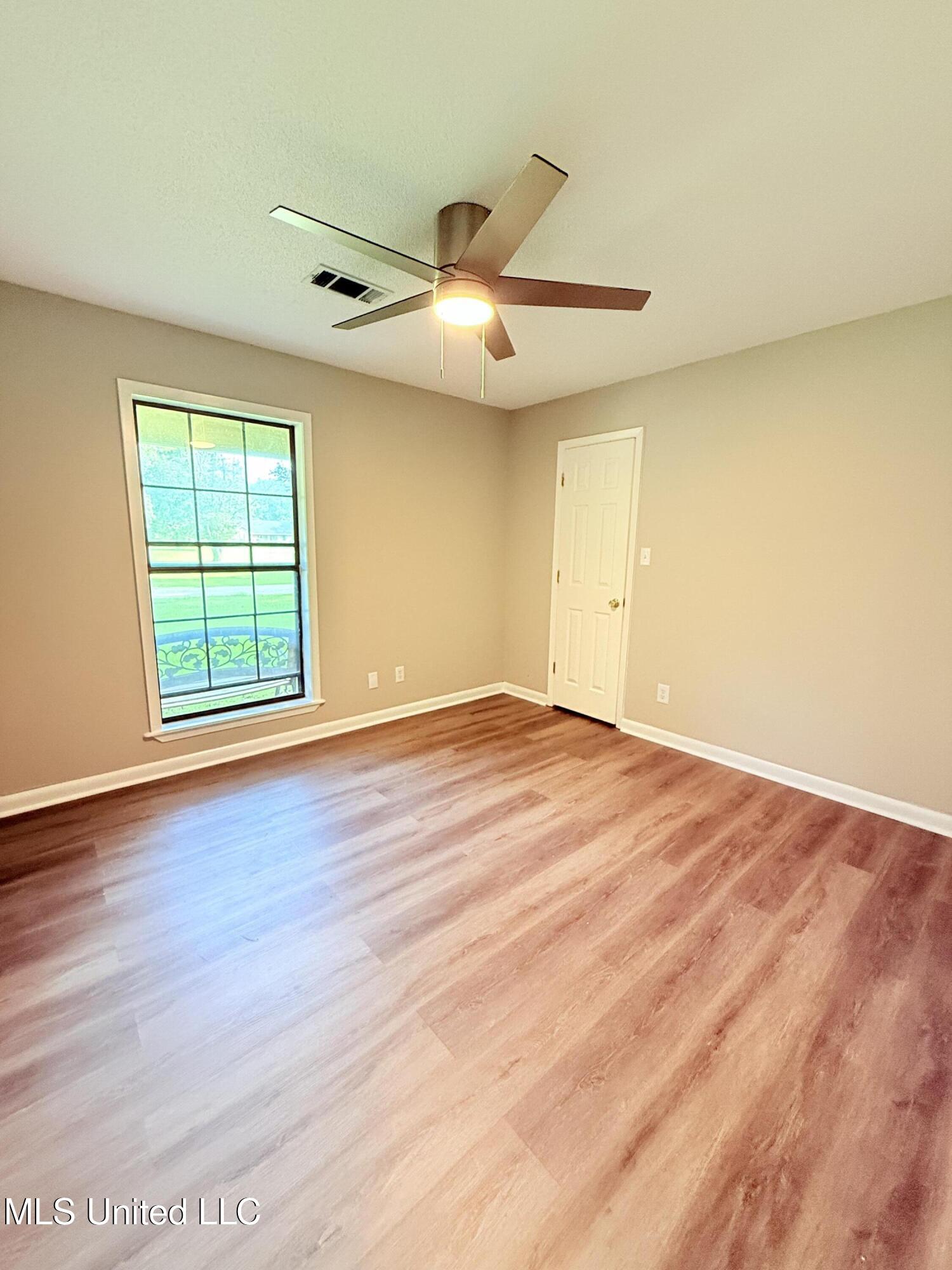 270 Pebblecreek Road Grenada, MS 38901 - Photo 18 of 34 IMG_8444