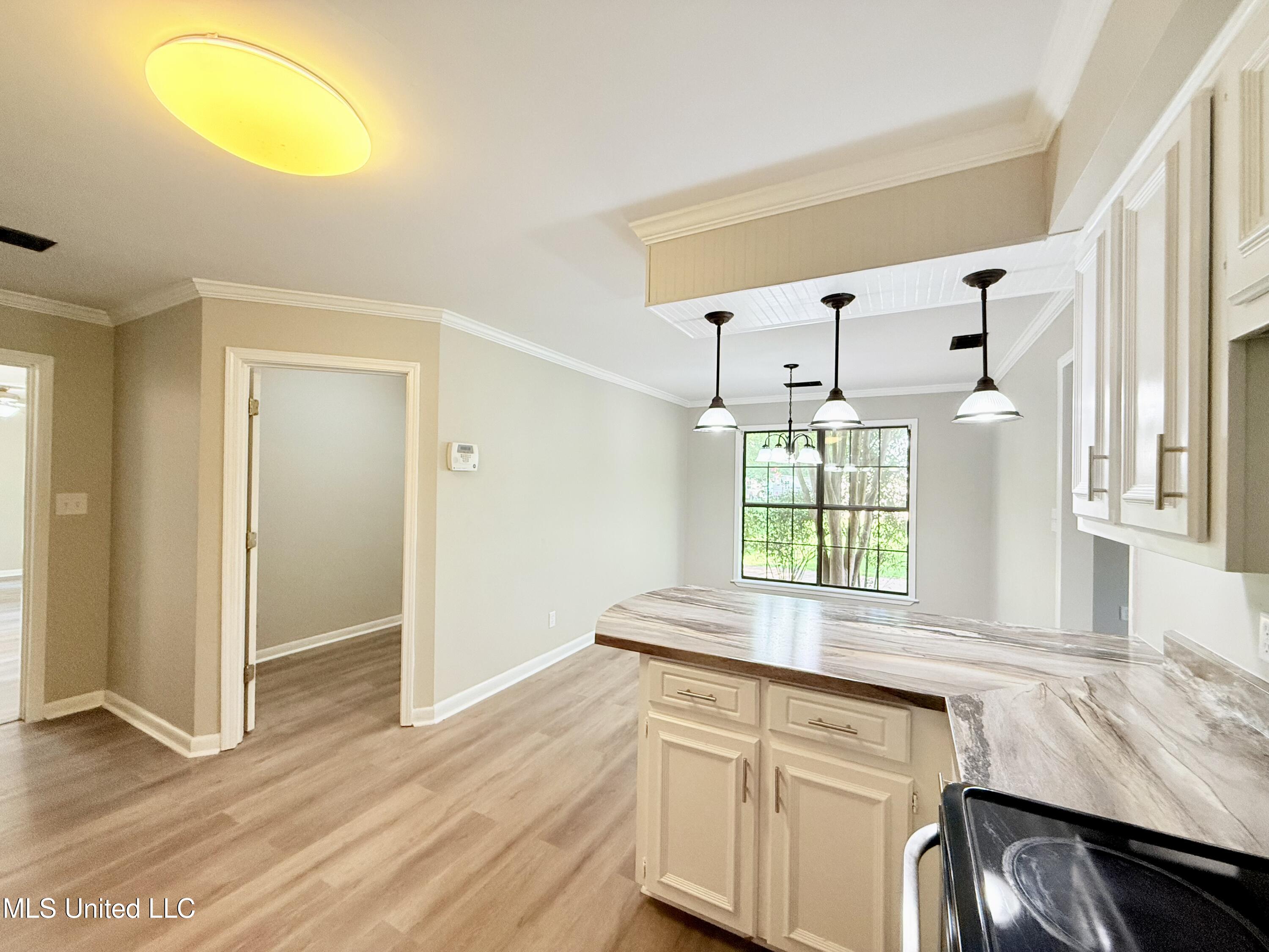 270 Pebblecreek Road Grenada, MS 38901 - Photo 3 of 34 IMG_8461