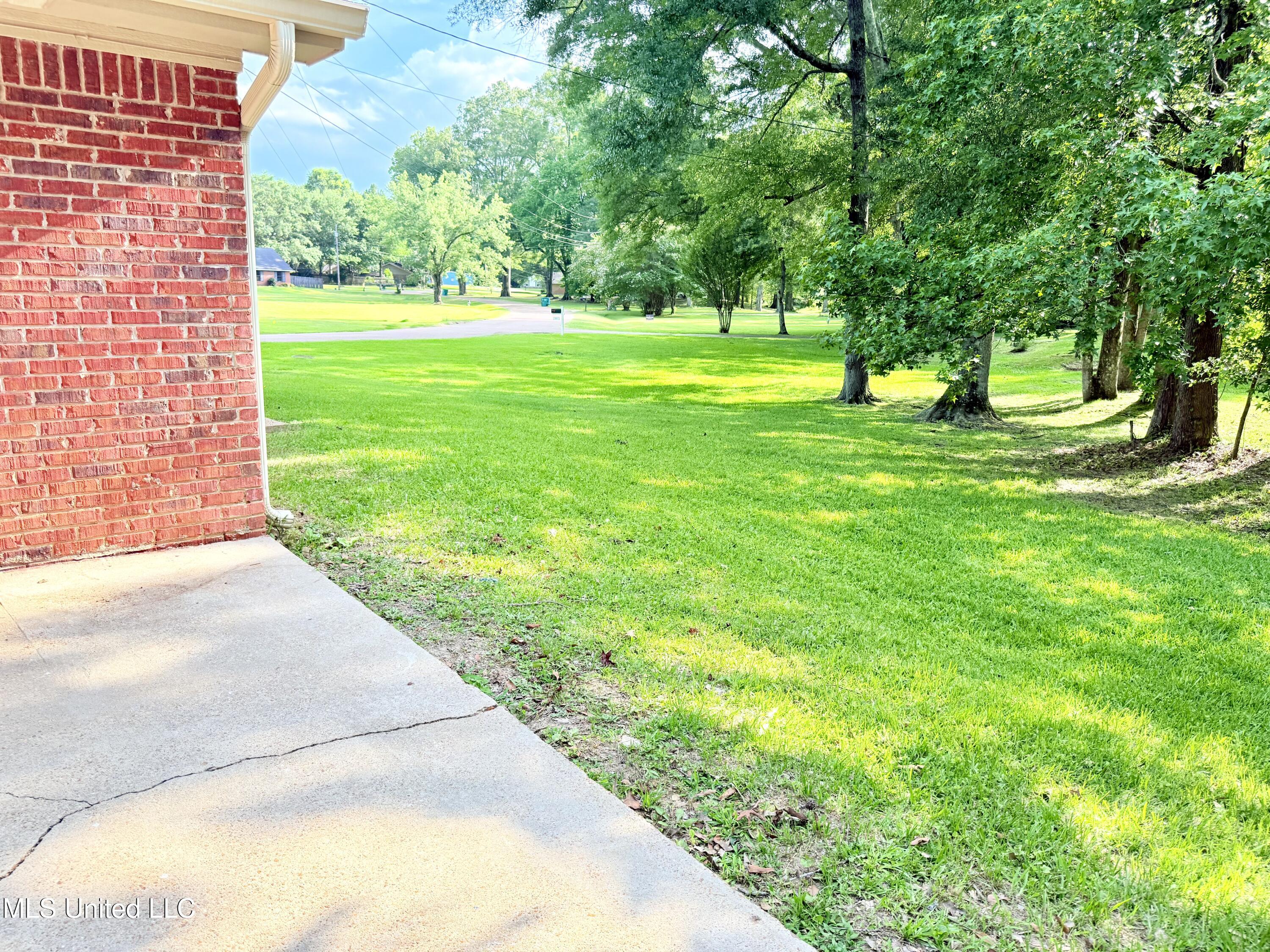 270 Pebblecreek Road Grenada, MS 38901 - Photo 31 of 34 IMG_8464