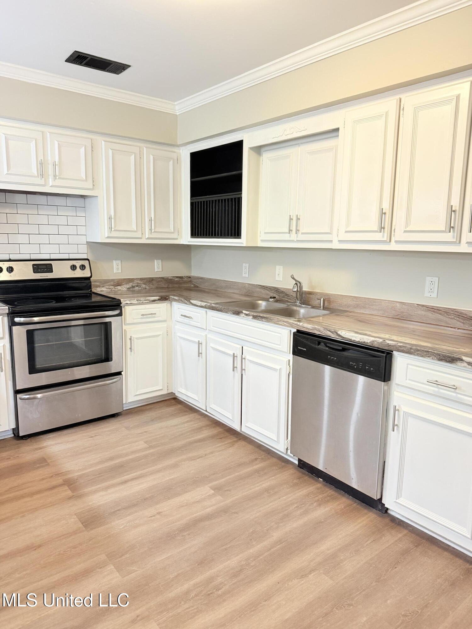 270 Pebblecreek Road Grenada, MS 38901 - Photo 4 of 34 IMG_8428