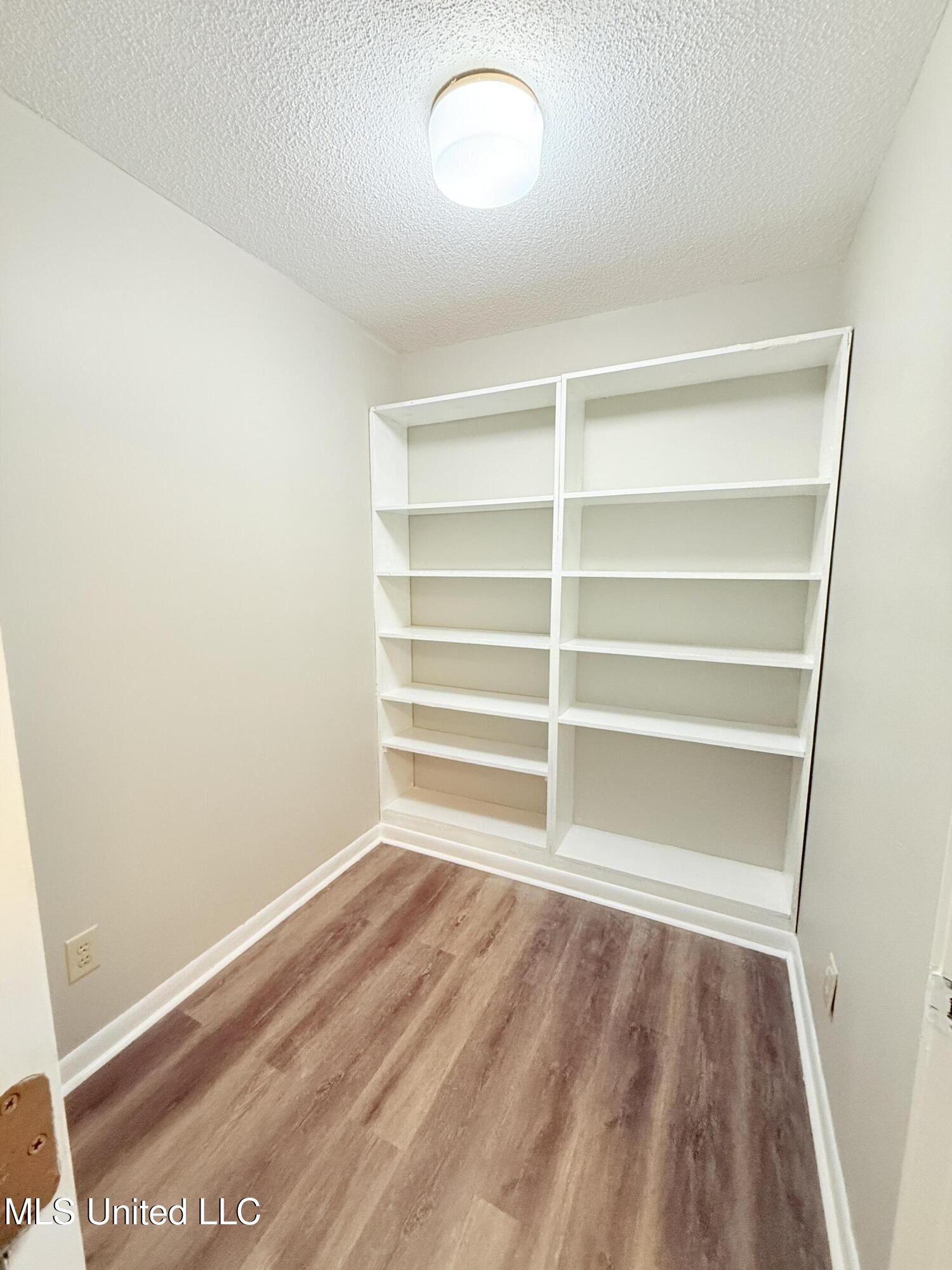 270 Pebblecreek Road Grenada, MS 38901 - Photo 9 of 34 IMG_8431