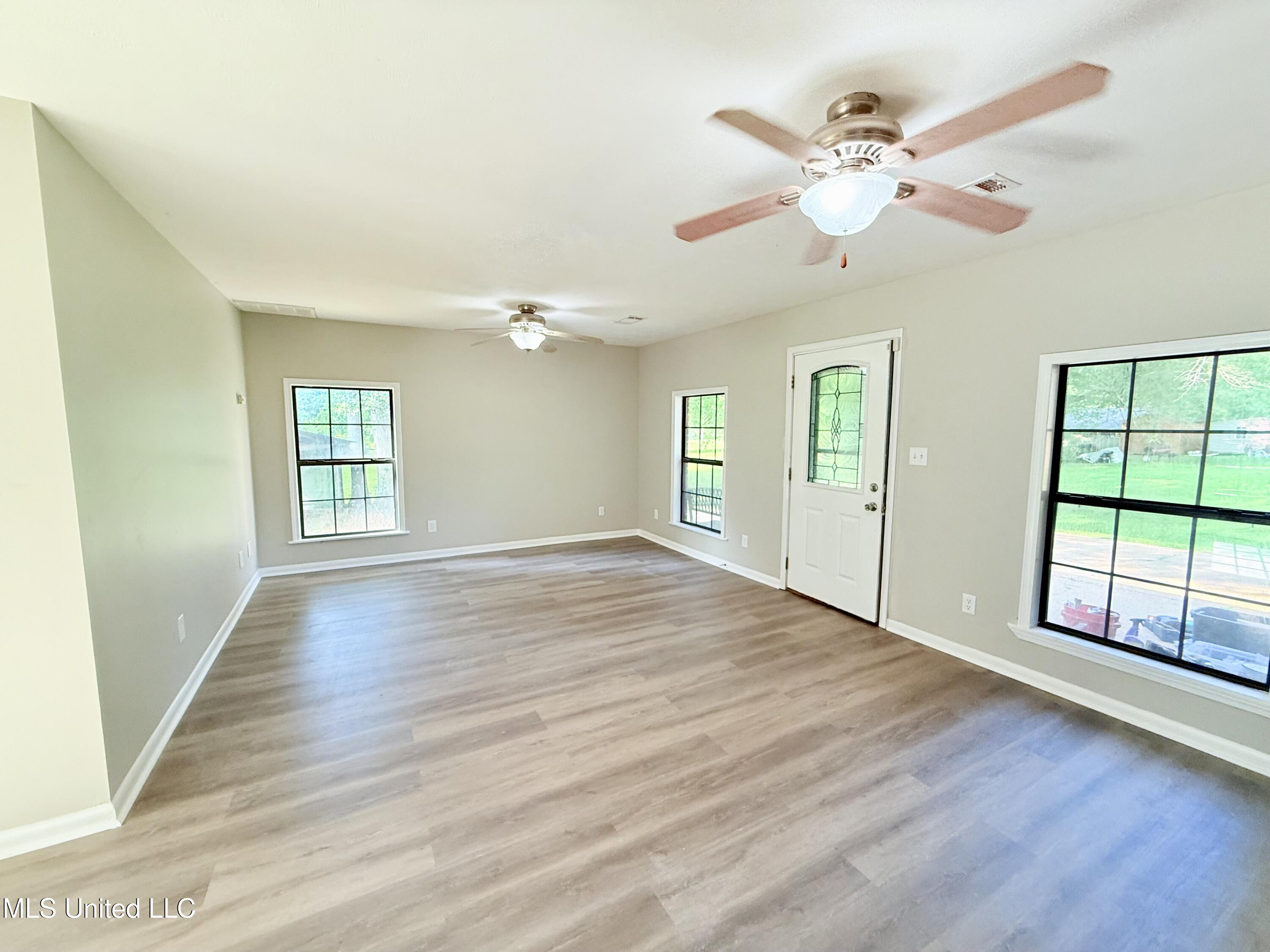 270 Pebblecreek Road Grenada, MS 38901 - Photo 10 of 34 IMG_8469