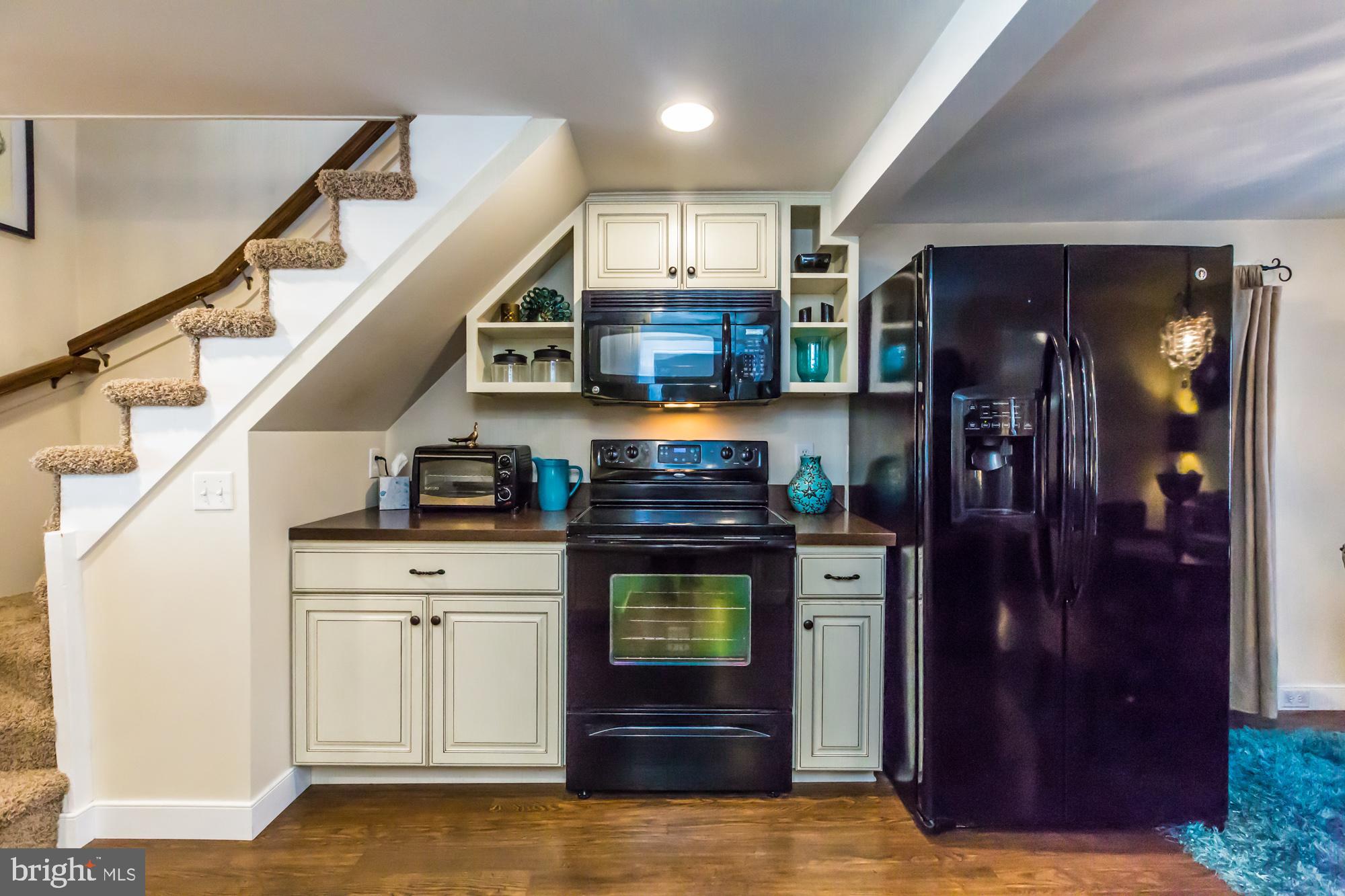 12 South Zinns Mill Road Lebanon, PA 17042 - Photo 6 of 26 Gallery Image 6