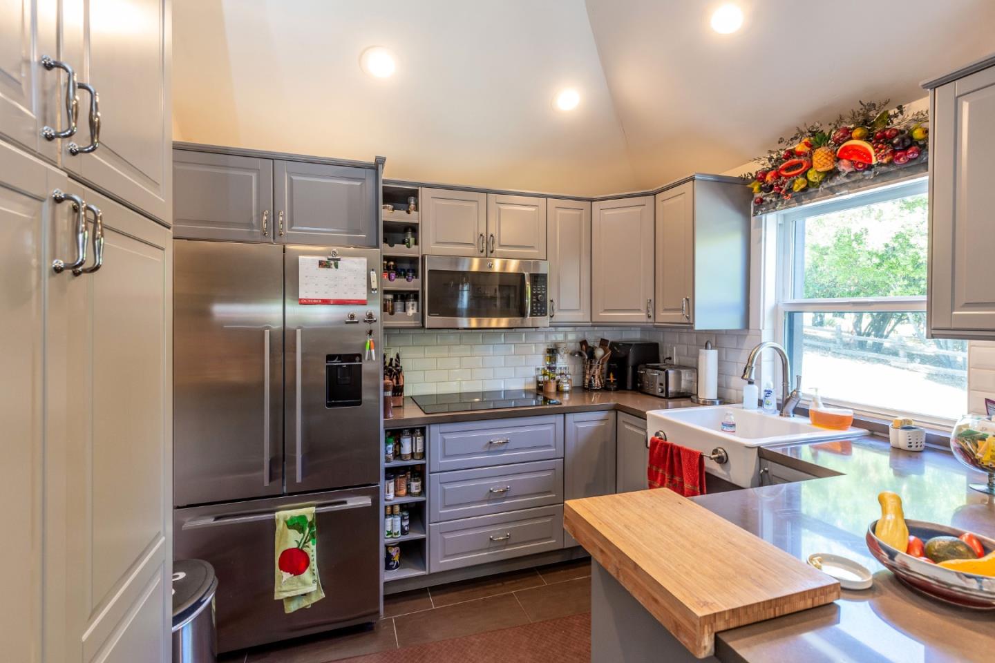 25255 Apple Hill Road Los Gatos, CA 95033 - Photo 35 of 47 a kitchen with stainless steel appliances granite countertop a refrigerator and a stove top oven