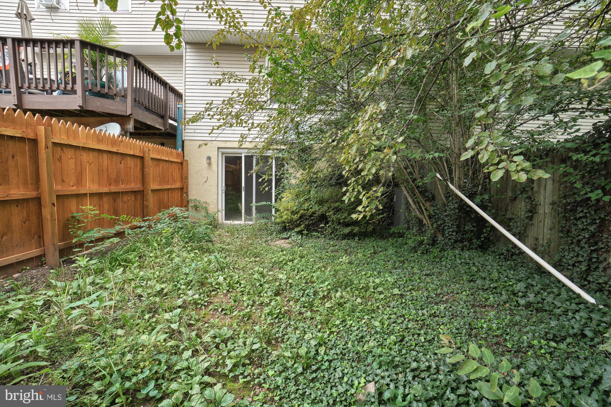 17565 Kohlhoss Road Poolesville, MD 20837 - Photo 7 of 39