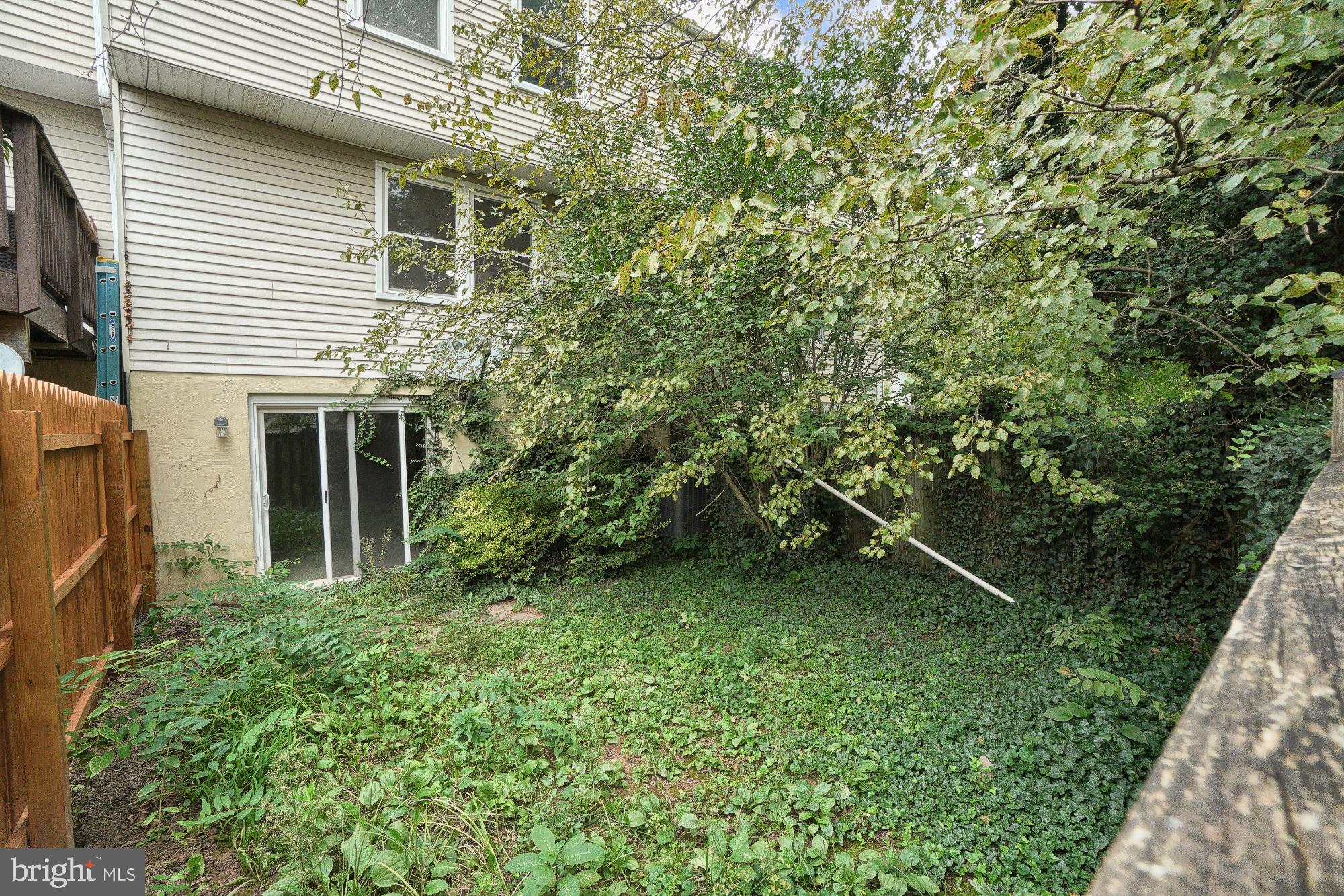 17565 Kohlhoss Road Poolesville, MD 20837 - Photo 9 of 39