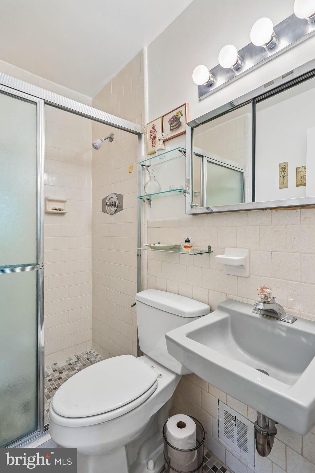 2 Foxhall Court Silver Spring, MD 20906 - Photo 36 of 86
