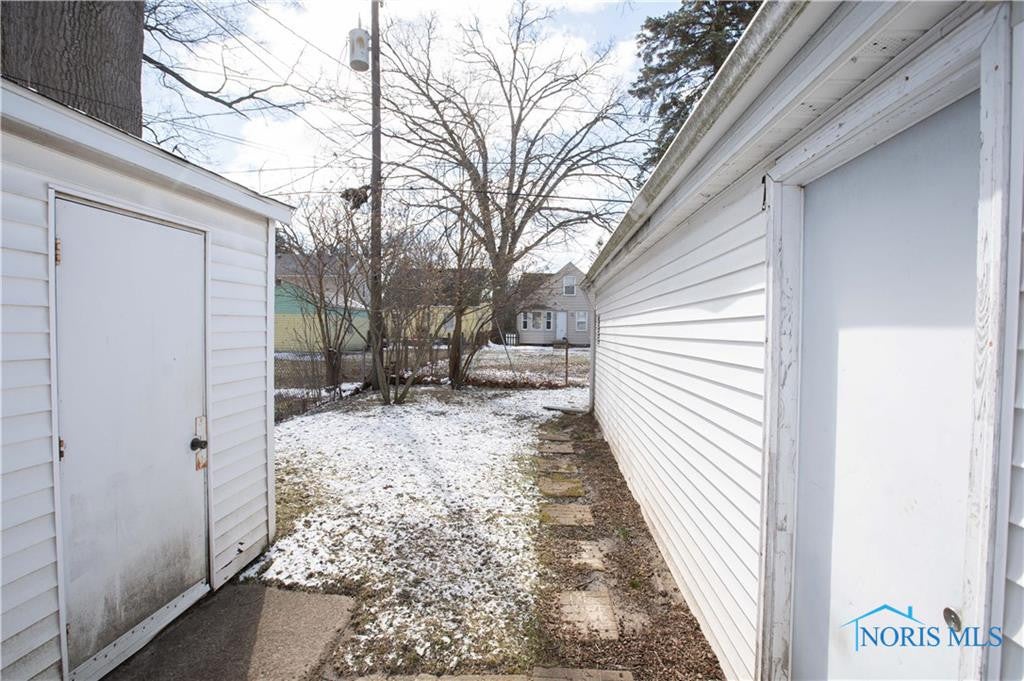 2137 Loxley Road Toledo, OH 43613 - Photo 31 of 33 Gallery Image 31
