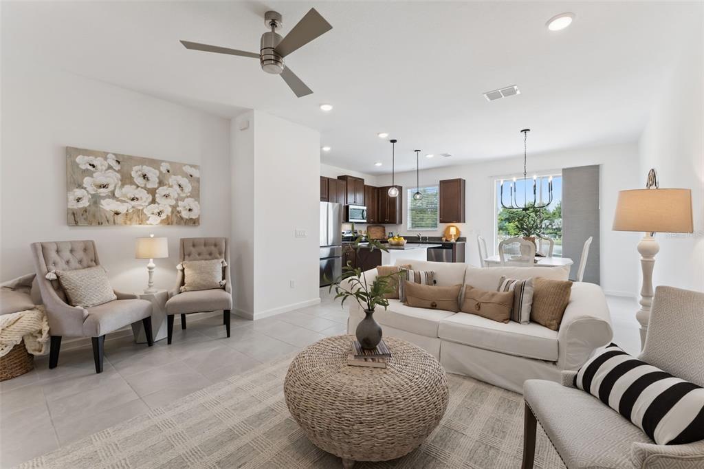 1070 Spring Palms Loop Orlando, FL 32828 - Photo 3 of 35
