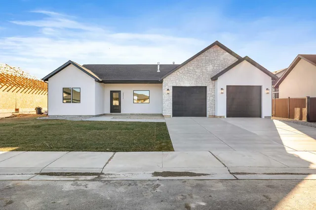 $465,000 | 2312 Cattail Drive, Twin Falls, ID 83301